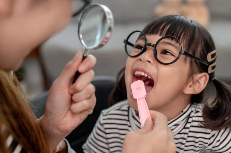 Devitalizzazione denti da latte: quando è necessaria?
